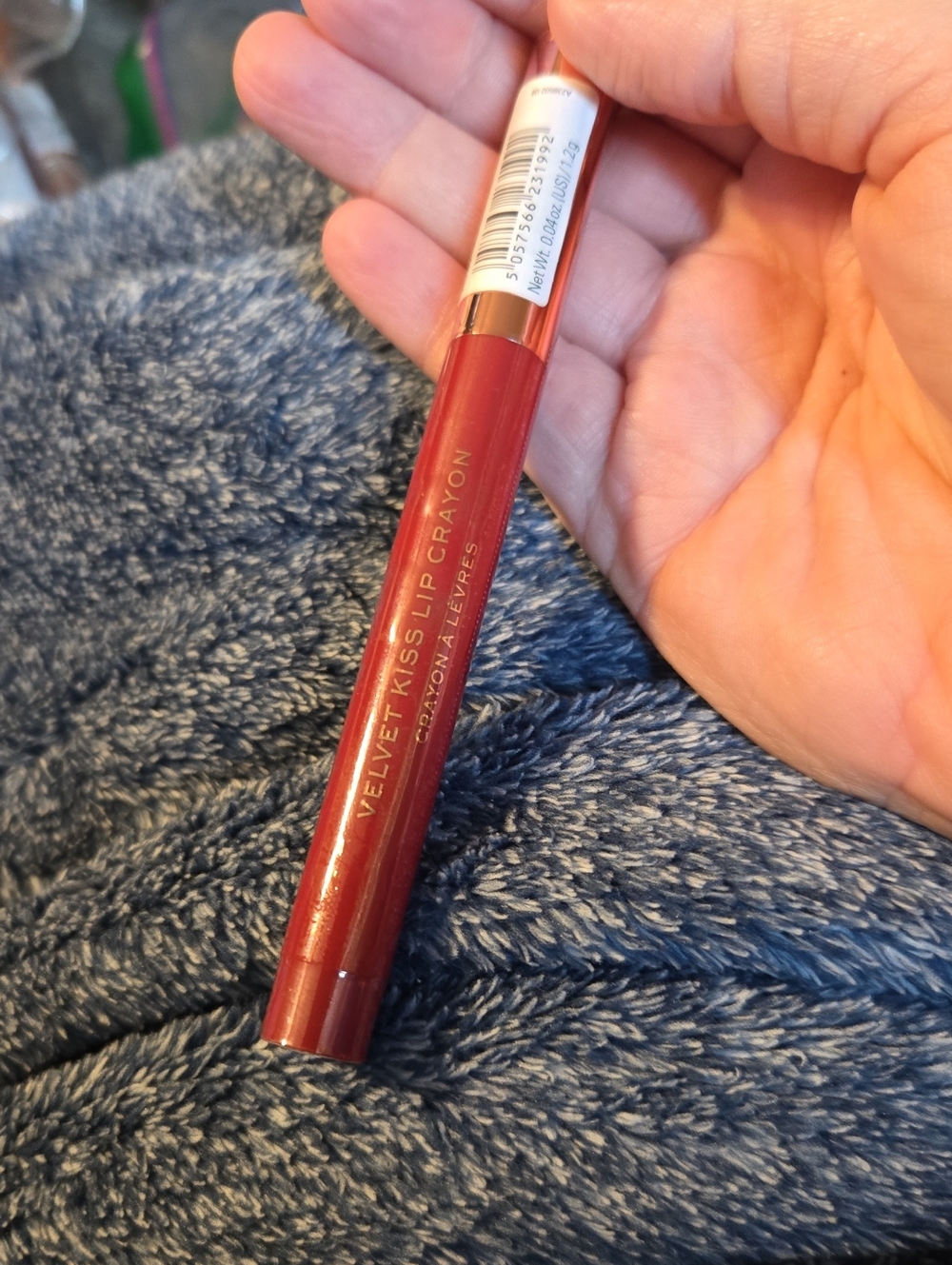 3/$10 Bundle Deals Revolution Velvet Kiss Lip Crayon - Ruby